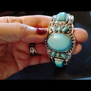 Gorgeous Antique Silver Turquoise Bracelet